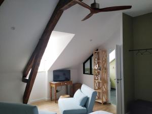 B&B / Chambres d'hotes Gainaa : Chambre Quadruple avec Salle de Bains Privative