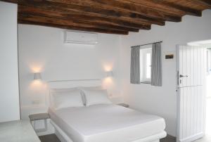 Anatoli - Traditional little house!!! Milos Greece
