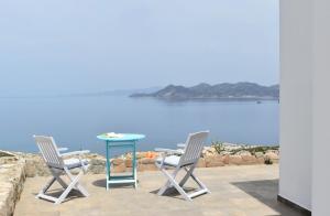 Anatoli - Traditional little house!!! Milos Greece