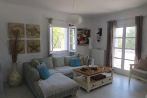 Riviera Paradise : unique vacations experience Naxos Greece