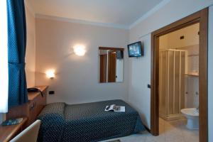 Single Room room in Hotel Boston