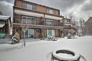 Slopeside Burke Mountain Condo w Fireplace!