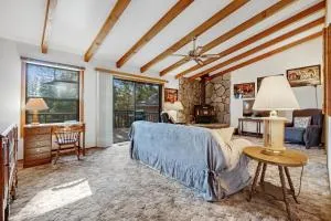 Mountain Springs Lodge - La Grange