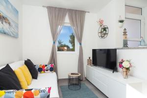 Olive Eden Holiday Home