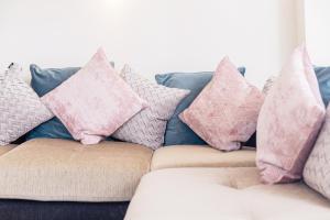 16 Lansdown -By Luxury Apartments