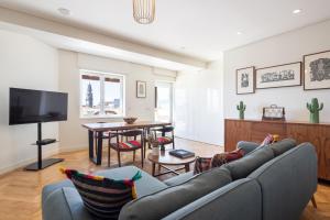 Best rooftop in Porto!