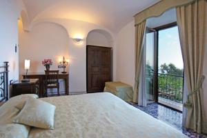 Standard Double or Twin Room with Sea View room in Villa Borgo San Michele