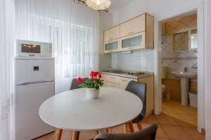 Apartments Zorica