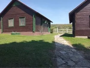 Fehér-Lovastanya - باكونيبل