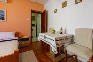 Apartment Antic S 