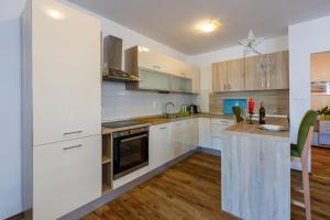 Two-Bedroom Apartment room in Apartments FRANNY