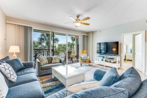 Three Bedroom Apartment room in High Pointe 231