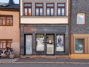 Stylish apartment with terrace in Sonneberg