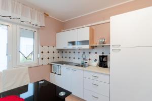 Apartments and Room Mirjana