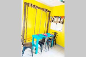 Sol-O-Cien Estrella No Check Out Chores