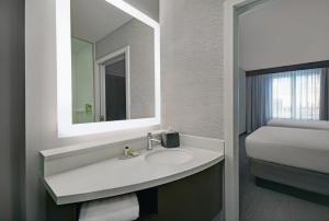 Queen Room with Two Queen Beds - Non-Smoking room in Staybridge Suites - Houston - Galleria Area an IHG Hotel