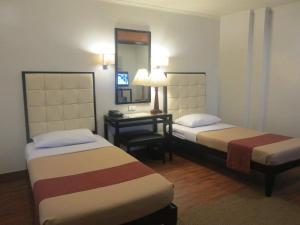 Hotel Alejandro Tacloban