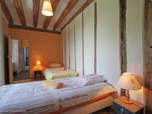 Maisons de vacances Gite La Gonfriere, 5 pieces, 8 personnes - FR-1-497-78 : photos des chambres