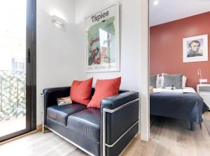 Modern Apt, 2 Minutes to Beach La Barceloneta, City Center