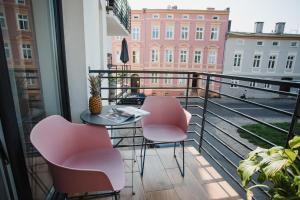 W&K - White&Grey - Faktura VAT, Netflix, Parking w garażu, Blisko dworca i centrum