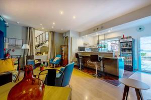 Hotels Hotel Sainte Anne - Apt : photos des chambres