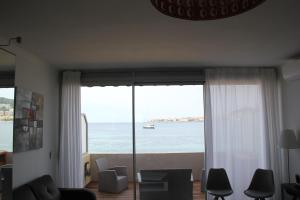 Appartements studio pieds dans l’eau : photos des chambres