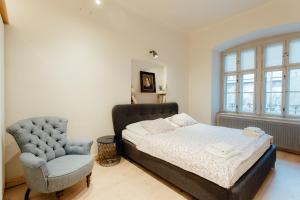 COMMODUS apartment IX