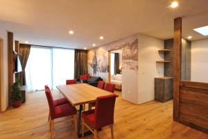 Apartment mit Terrasse