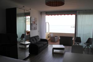 Appartements studio pieds dans l’eau : photos des chambres