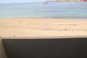 Appartements studio pieds dans l’eau : photos des chambres