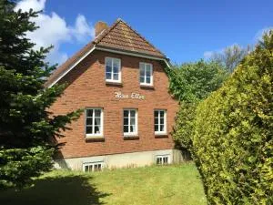 Ferienhaus Ellen, OG Whg - Utersum