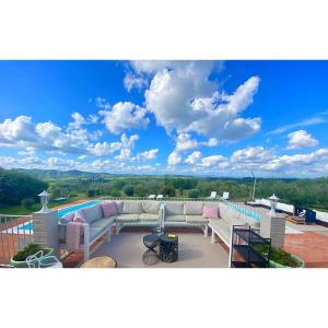 Villa Casa Collina Castelfalfi with amazing salt waterpool & AIRCO & VIP service