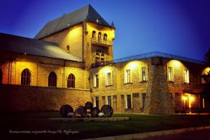 Vinodelcheskogo hozyaystva Knyazya P.N. Trubetskogo, Locande - Nova Kachovka