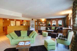 Appart'hotels Residence Nemea Les Chalets Des Evettes : photos des chambres