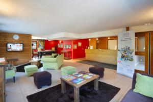 Appart'hotels Residence Nemea Les Chalets Des Evettes : photos des chambres