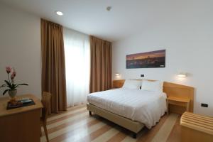 Double Room room in Hotel Portavaldera