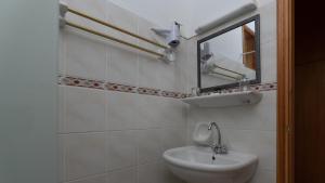 Kardamili Beach Hotel