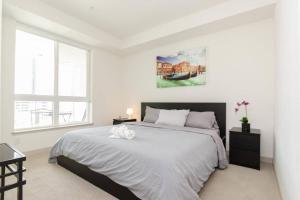 Luxury Highrise Living Downtown LA