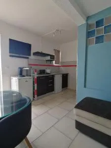 Charmante petite maison dans le Sud, idéal pour un couple ou couple avec 2 enfants - Le Dix-Septième