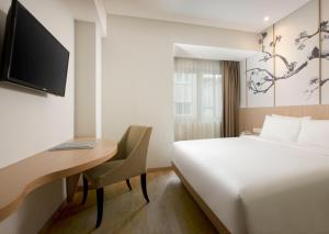 Hotel Santika Mega City Bekasi