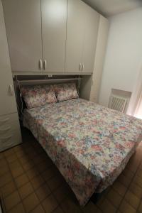FLAT BIBIONE