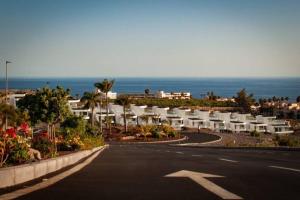 Luxury Villa - new building with panoramic sea view