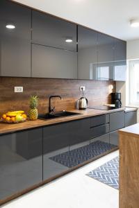 VILLA STARS HILL WITH HEATING POOL and JACUZZI - MAKARSKA