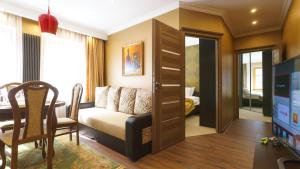 AntoniasLuxApart Free Parking