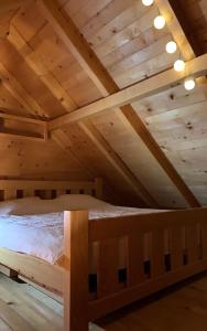 Drinska Amazonija, brvanara na obali Drine