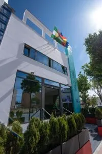 Hotel Los Nardos - 科斯塔巴伦娜