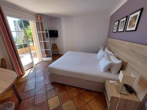 Hotels Hotel les Bouis - Vue mer : photos des chambres