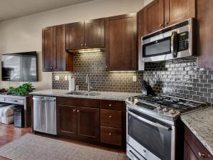 Two-Bedroom Townhouse room in Newpark Terrace by BlueSwell