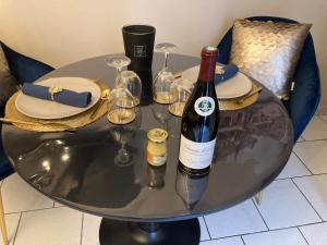Appartements LE TOUT JOLI NID BEAUNOIS, Studio Plein centre parking : photos des chambres