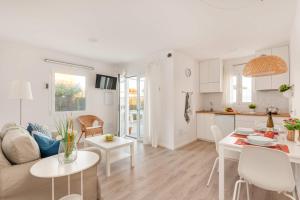 Villa Pins Ciutadella by Villa Plus